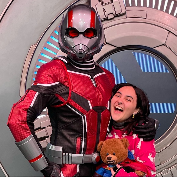 Meet your Posher, Dom - Picture 7 of 7